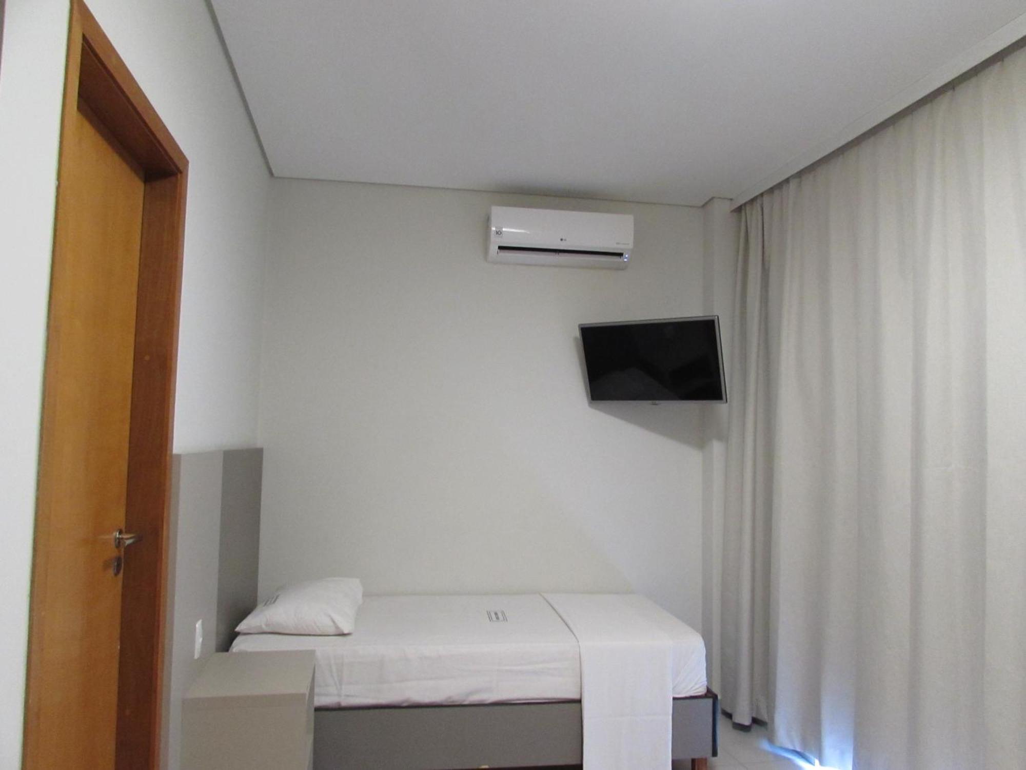 Hotel Urbis A 10 Minutos Rua 25 De Marco, Bras,Bom Retiro,A 2 Minutos Do Mirante Sampa Sky São Paulo Luaran gambar
